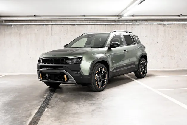 JEEP Avenger 1.2 MHEV 85th Anniversary 4xe