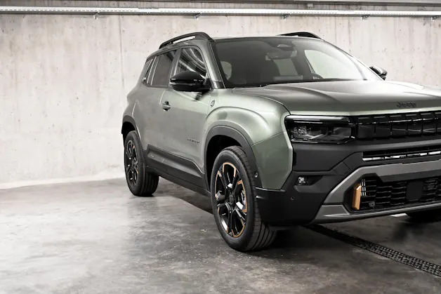 JEEP Avenger 1.2 MHEV 85th Anniversary 4xe