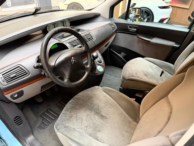 Citroën C8 Minivan 2.2 16V HDi Exclusive