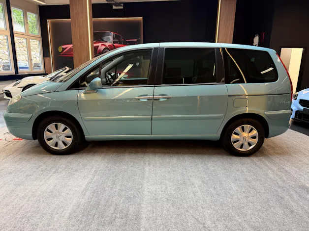 Citroën C8 Minivan 2.2 16V HDi Exclusive