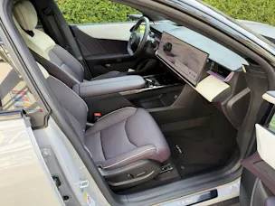 MAZDA CX-6e Takumi Plus