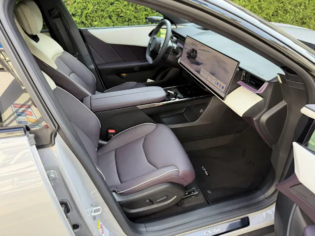 Mazda CX-6e Takumi Plus