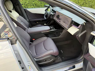 MAZDA CX-6e Takumi Plus