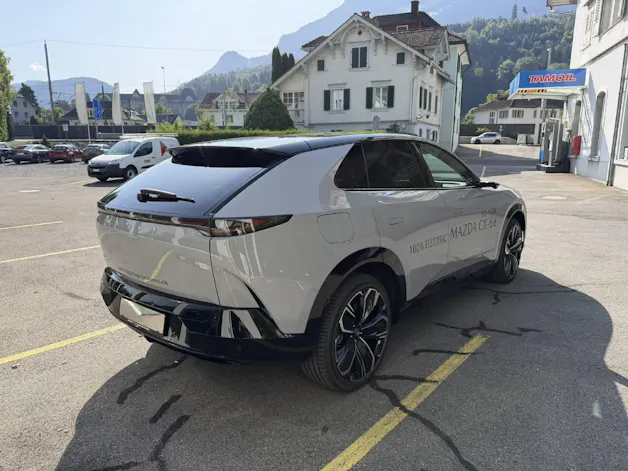 Mazda CX-6e Takumi Plus