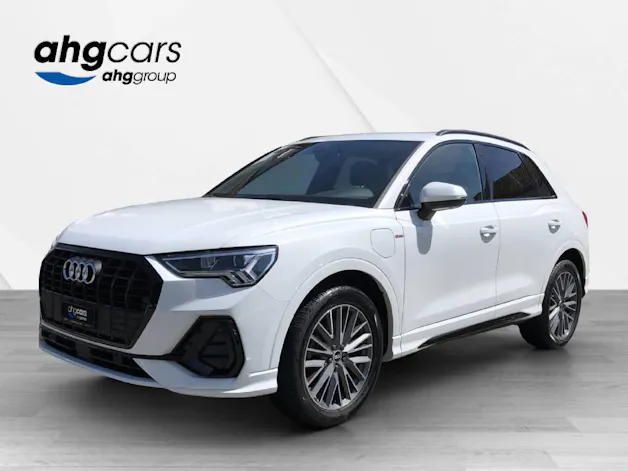 Audi Q3 1.4 45 TFSI e S line Attraction S-Tronic