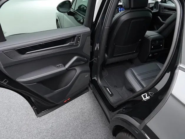 Porsche Cayenne Coupé Black Edition