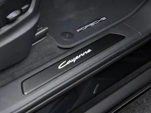 PORSCHE Cayenne Coupé Black Edition