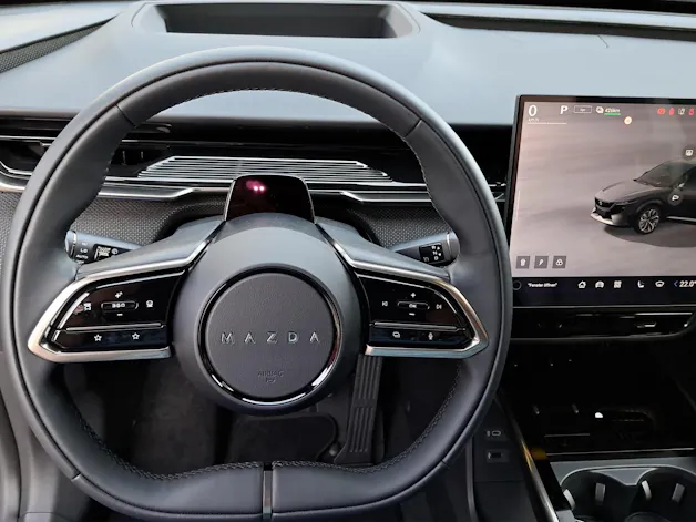 Mazda CX-6e Takumi