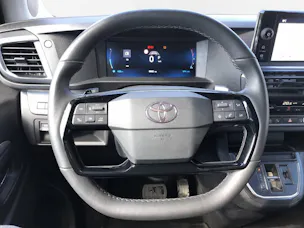 Toyota PROACE Verso L1 2.0 D Trend