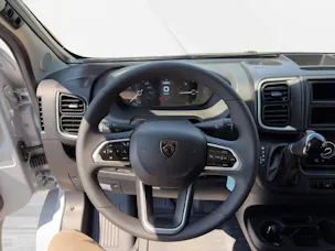 Peugeot CROSSCAMP ADVNTR 6.0 AT