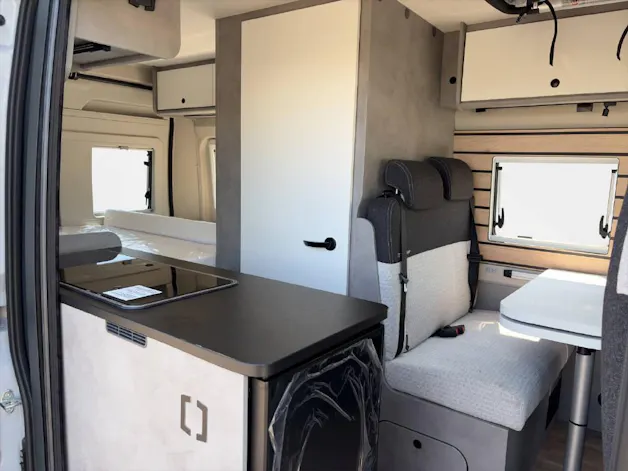 Peugeot CROSSCAMP ADVNTR 5.4 AT