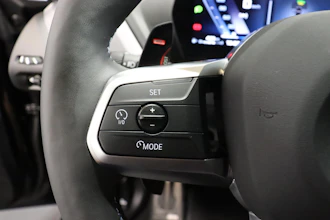https://vehicle.imgix.net/4427568/107e0fae-1847-4511-95be-8c78b7208388.JPG