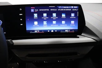 https://vehicle.imgix.net/4427568/a062e1aa-653f-4ff8-8843-ae884c371f1f.JPG