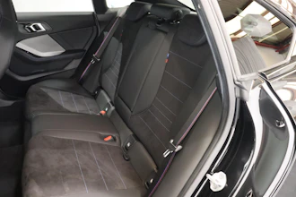 https://vehicle.imgix.net/4427568/a38f26f2-4472-49da-8cfb-635fe79baabd.JPG