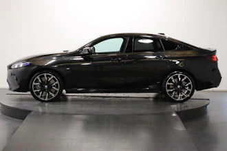 https://vehicle.imgix.net/4427568/fc7831bf-2118-41b3-a316-8946cf994cb9.JPG