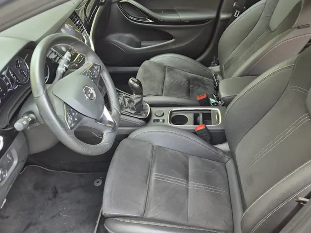 Opel Astra 1.2 T 145 Ultimate S/S