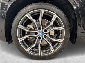 https://vehicle.imgix.net/4427640/e375816c-7de4-455a-a1b6-3908e4018718.jpg
