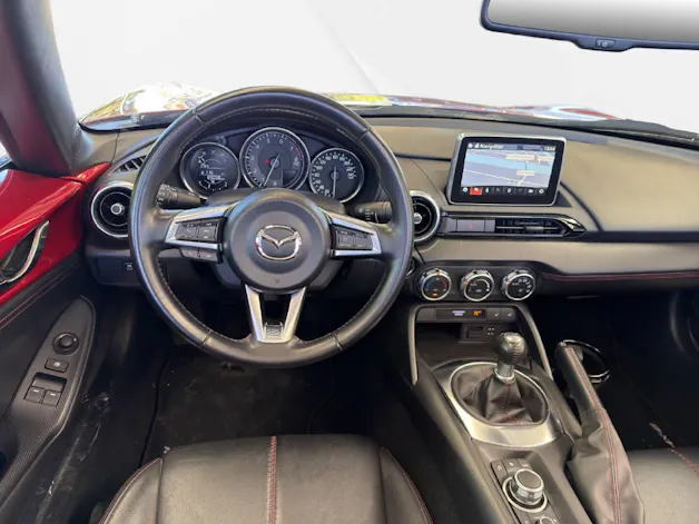 Mazda MX-5 2.0 Revolution