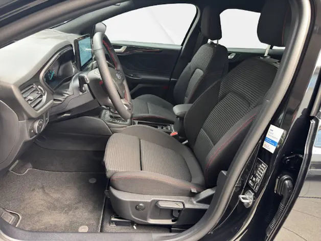 Ford Focus Station Wagon 1.0i EcoB Hybrid 155 ST-Line
