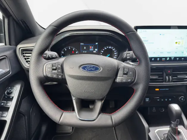 Ford Focus Station Wagon 1.0i EcoB Hybrid 155 ST-Line