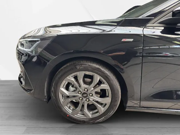 Ford Focus Station Wagon 1.0i EcoB Hybrid 155 ST-Line