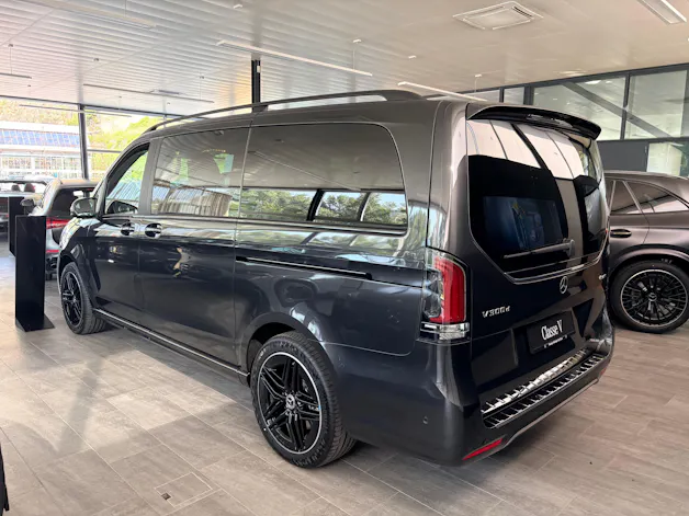 Mercedes-Benz V 300 d Swiss Ed. lang 4matic Van