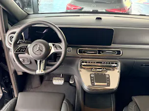 MERCEDES-BENZ V 300 d Swiss Ed. lang 4matic Van