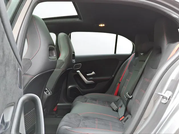 Mercedes-Benz A 35 AMG 4matic