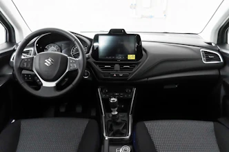 https://vehicle.imgix.net/4427726/f26dc25a-3e80-4198-9d06-7ee901974541.jpg