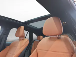 MERCEDES-BENZ GLC 300 e 4MATIC Avantgarde Line
