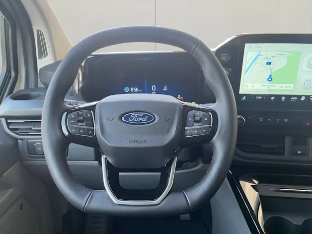 FORD Tourneo C Bus 320 L1 2.0 EcoBlue 170 Sport 4x4
