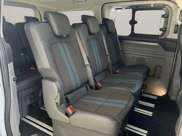 FORD Tourneo C Bus 320 L1 2.0 EcoBlue 170 Sport 4x4