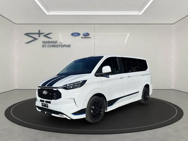 FORD Tourneo C Bus 320 L1 2.0 EcoBlue 170 Sport 4x4