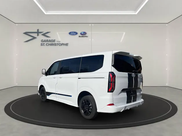 FORD Tourneo C Bus 320 L1 2.0 EcoBlue 170 Sport 4x4