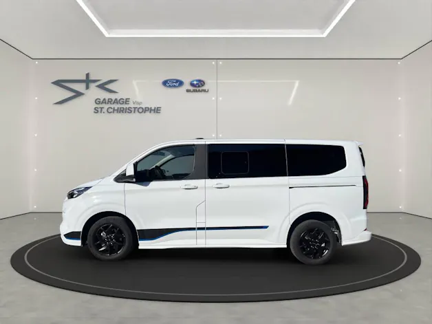 FORD Tourneo C Bus 320 L1 2.0 EcoBlue 170 Sport 4x4