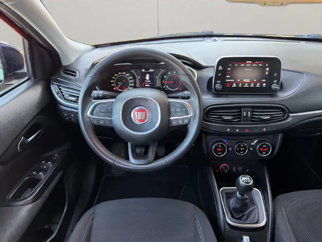 Fiat Tipo 1.4 T-Jet Pop Star