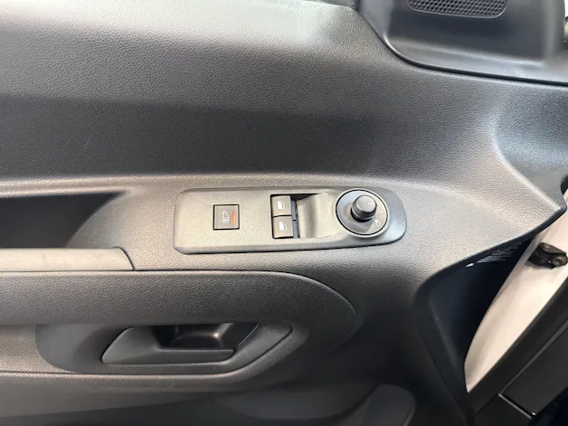 Toyota PROACE CITY Van L1 52KWh Active