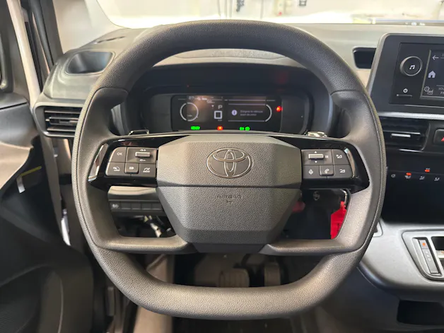 Toyota PROACE CITY Van L1 52KWh Active