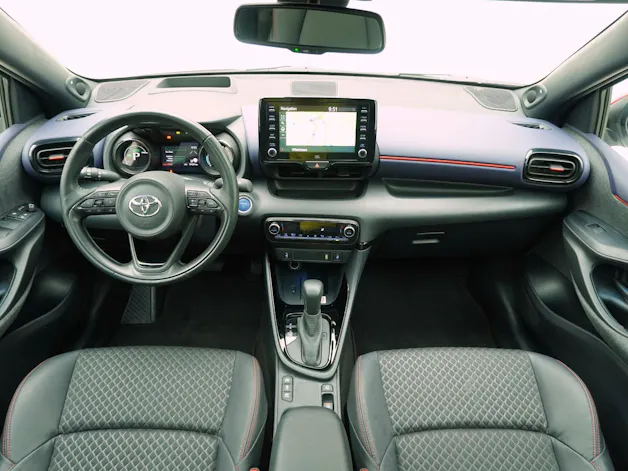 Toyota Yaris 1.5 VVT-i HSD Pop