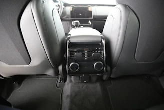 https://vehicle.imgix.net/4427802/726c4303-6080-4110-b5d6-e9ca7607b354.jpg