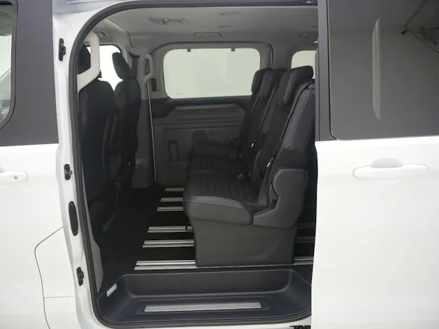 Ford Tourneo Custom L1 2.5 Plug-in-Hybrid Titanium X