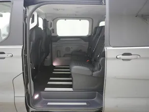 FORD Tourneo Custom L1 2.5 Plug-in-Hybrid Titanium X