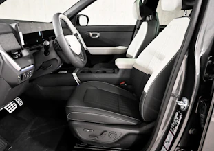 https://vehicle.imgix.net/4427902/3deb8951-a2e3-4902-9b37-f69ebc0d9a2f.jpg
