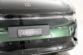https://vehicle.imgix.net/4427910/de79af8e-a971-4475-b30d-cba68aba67f7.jpg