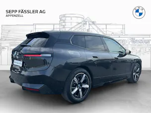 BMW iX xDrive50 M Sport