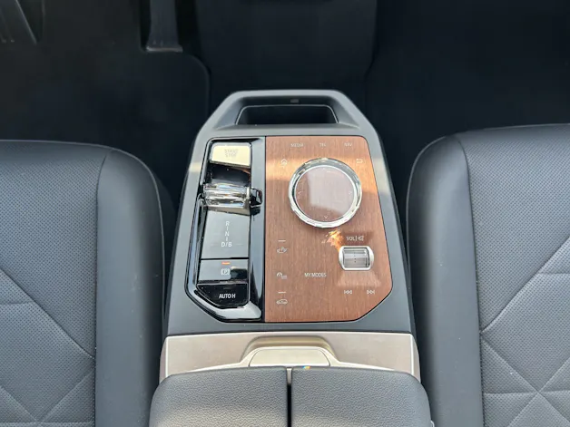 BMW iX xDrive50 M Sport