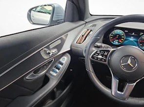 Fahrzeugbild MERCEDES-BENZ EQC 400 4MATIC AMG Line