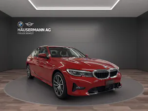 BMW 330e SPORT LINE
