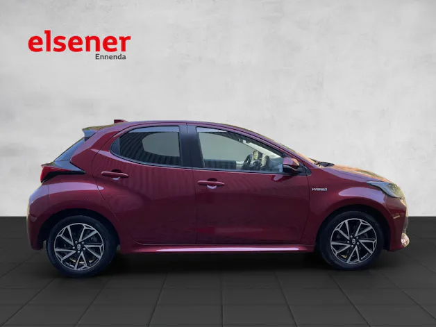 Toyota Yaris 1.5 VVT-i HSD Trend