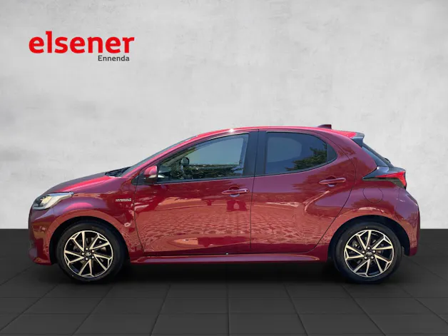 Toyota Yaris 1.5 VVT-i HSD Trend